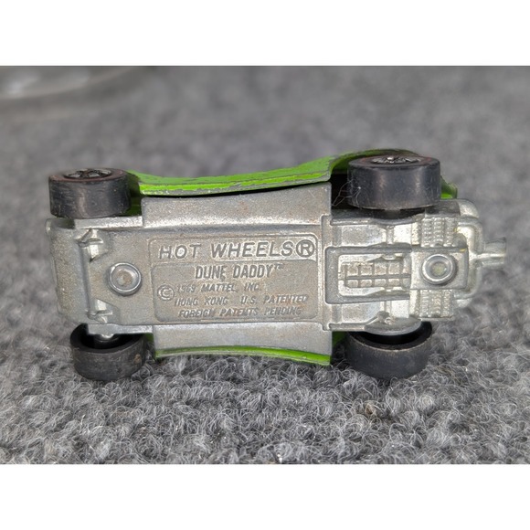 VINTAGE Hot Wheels Redline 1969 Green Dune Daddy w/ Flowers - Picture 6 of 6